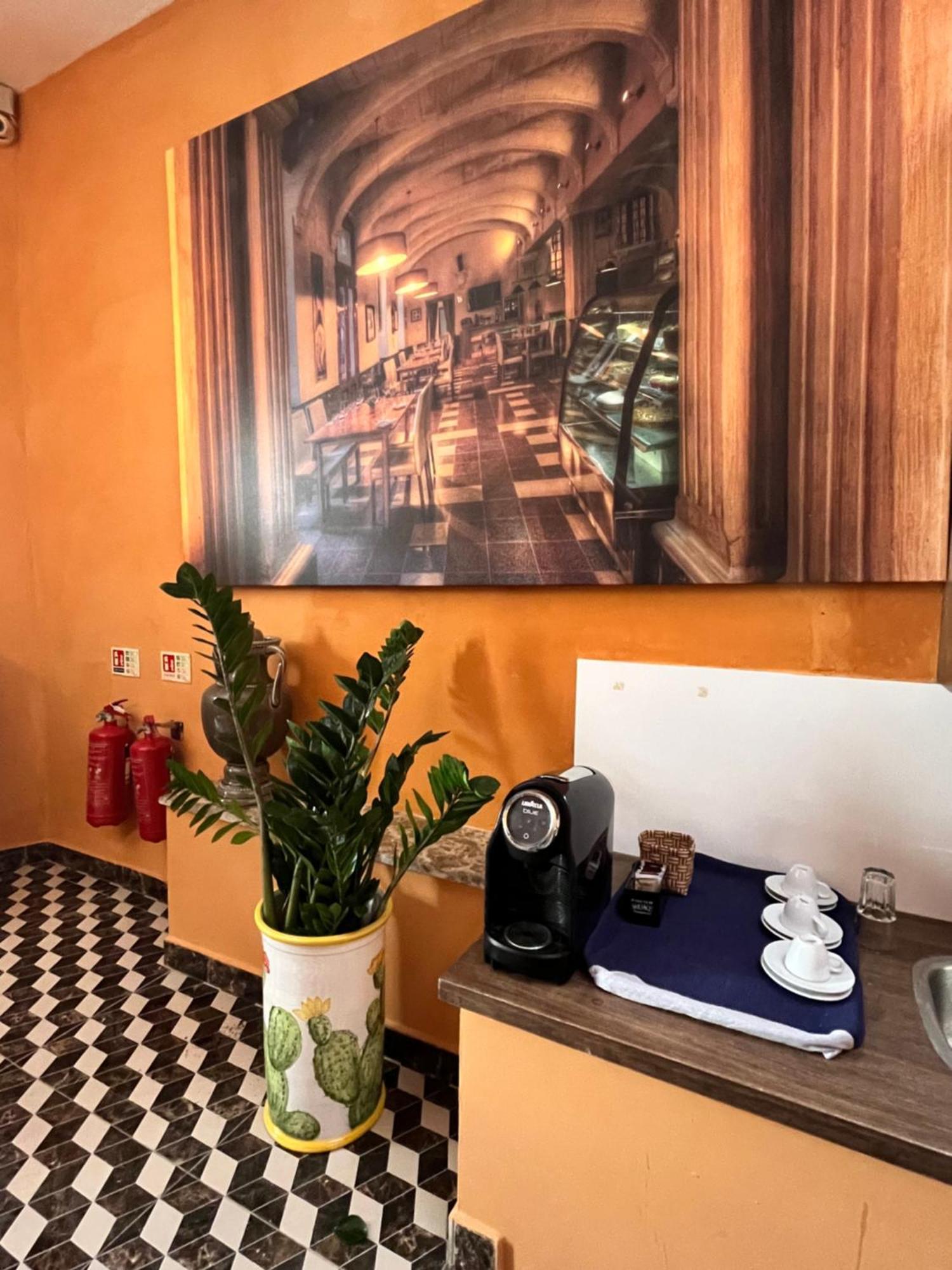 My Travel House Hotel Рабат Екстериор снимка