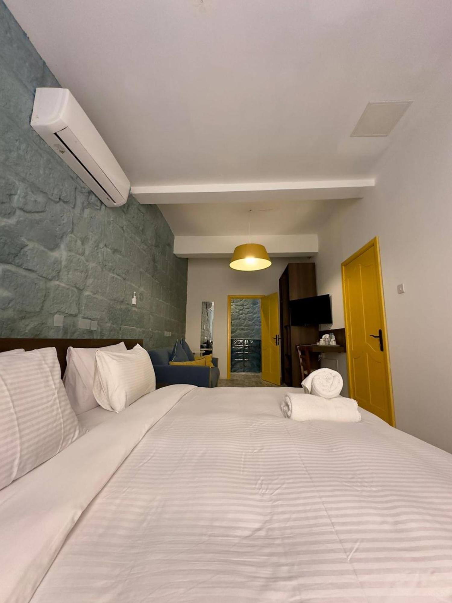 My Travel House Hotel Рабат Екстериор снимка